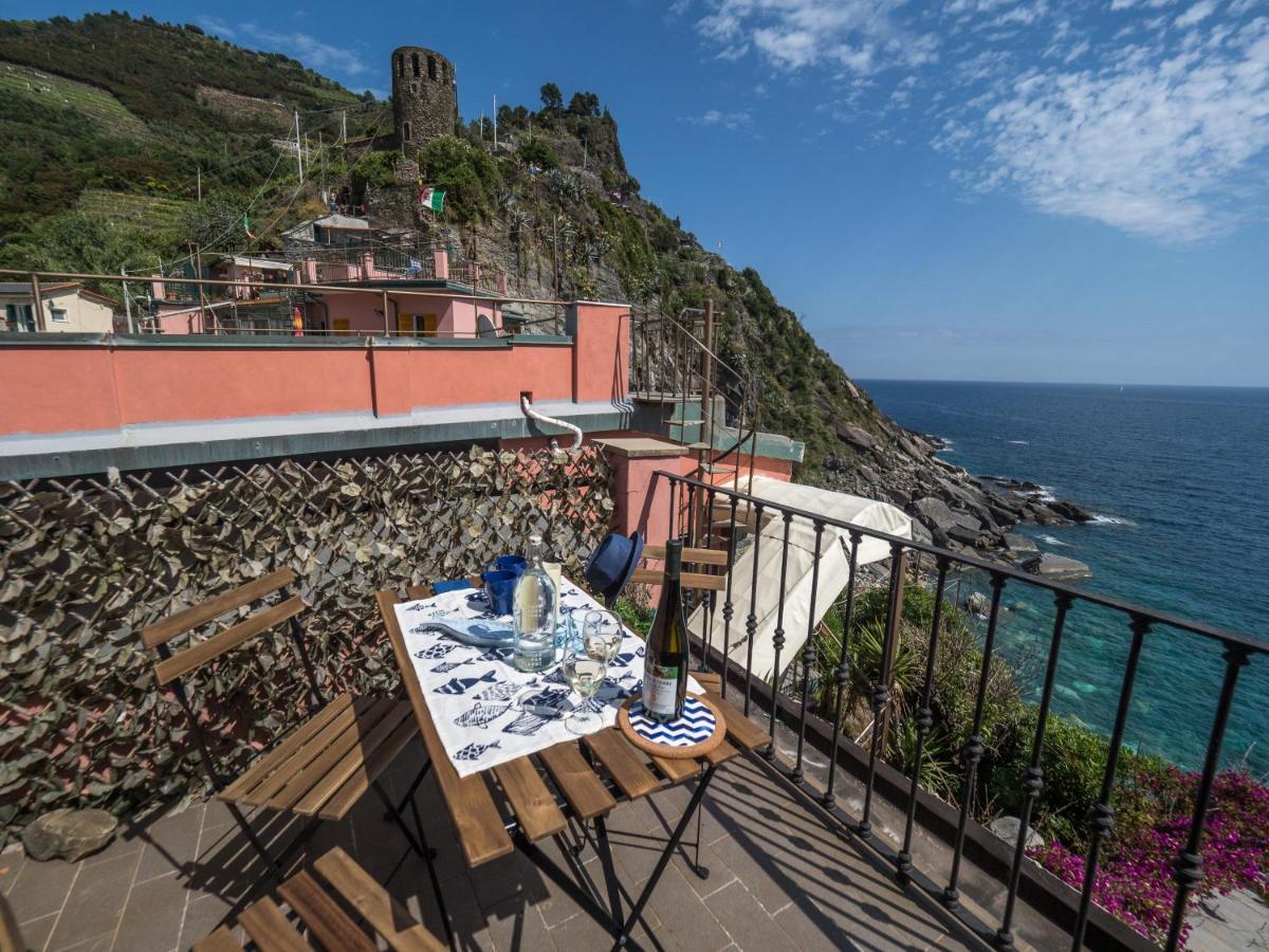 Refilea Sea View Tower Villa Vernazza Esterno foto