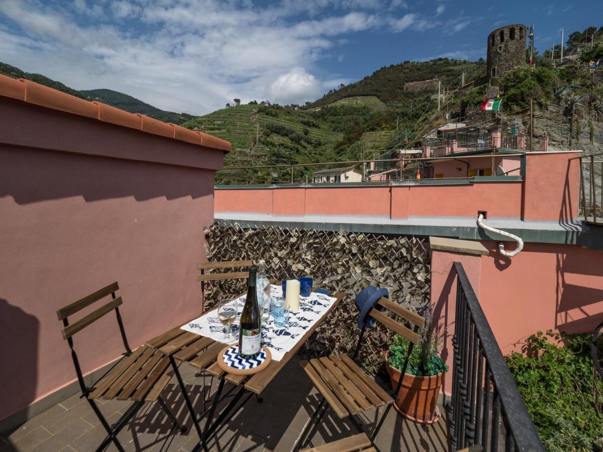 Refilea Sea View Tower Villa Vernazza Esterno foto